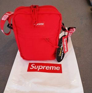 Supreme SS18
Shoulder Bag